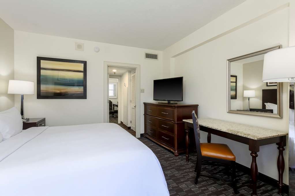 Embassy By Hilton Convention Center Hotel New Orleans